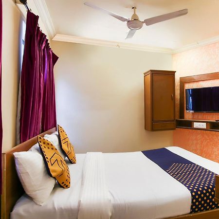 Hotel O Super Guest House Ahmedabad Exterior foto