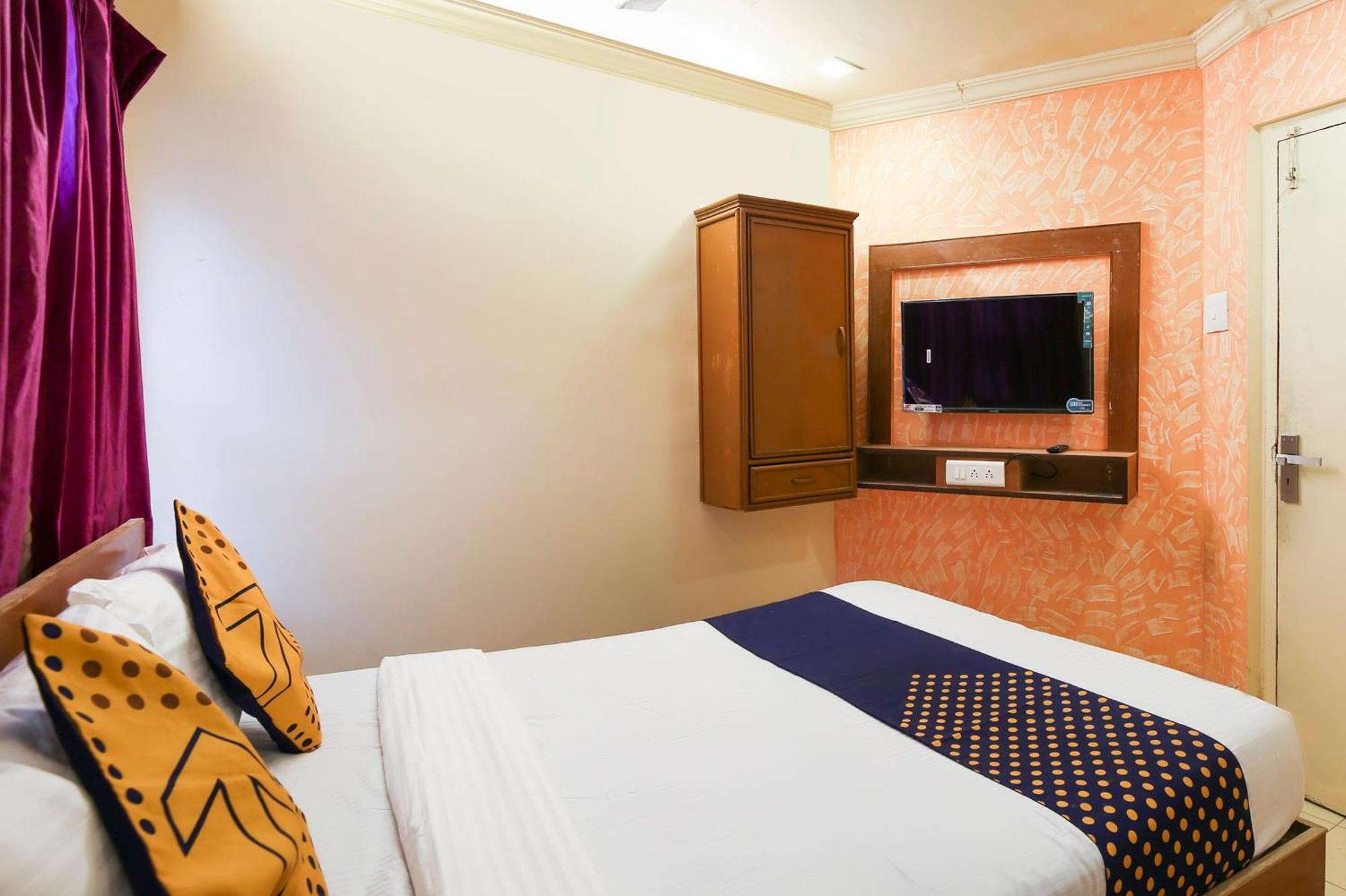 Hotel O Super Guest House Ahmedabad Exterior foto